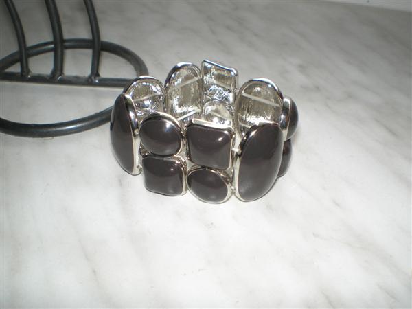 image file name: 2k0d2790cf4e.jpg