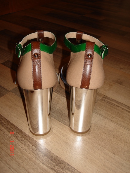 image file name: 2k3e25d8066a.jpg
