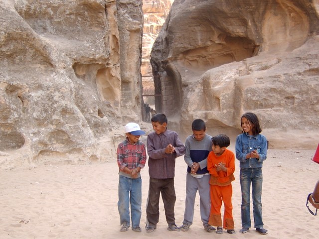 image file name: 2k4703fa4288.jpg