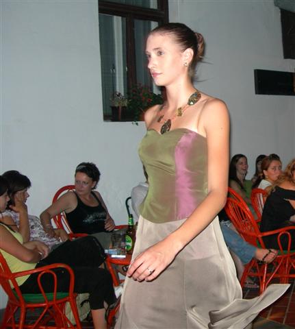 image file name: 2k8e224a938a.jpg