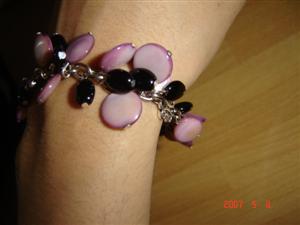 image file name: 2kb348c4bd11.jpg