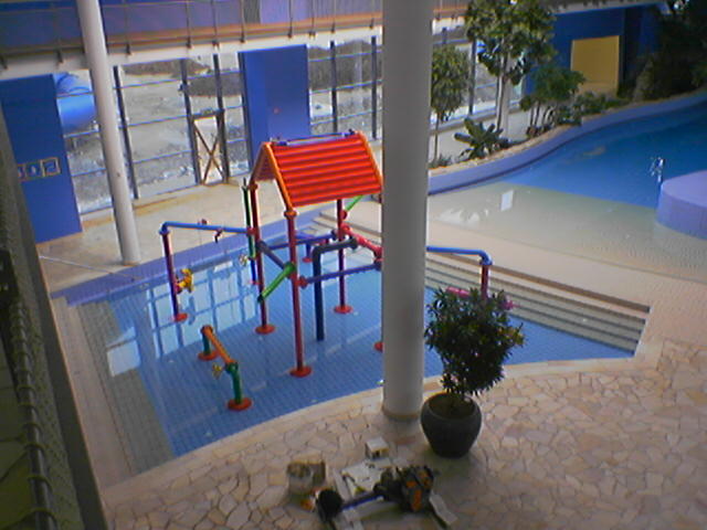 image file name: 2kdf4370f6d9.jpg